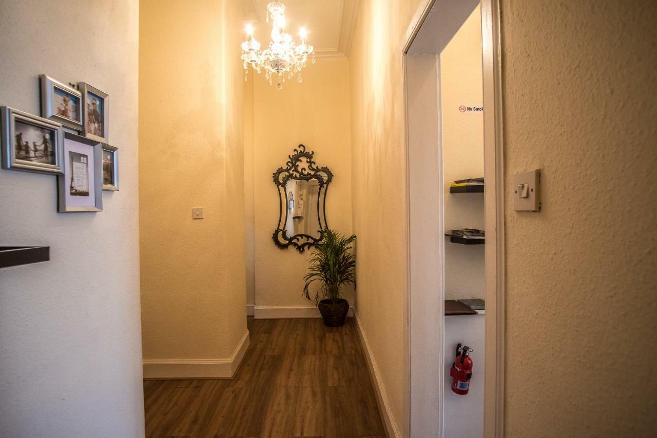 Edinburgh Ground Floor City Centre Flat Close To Princess Street Dış mekan fotoğraf