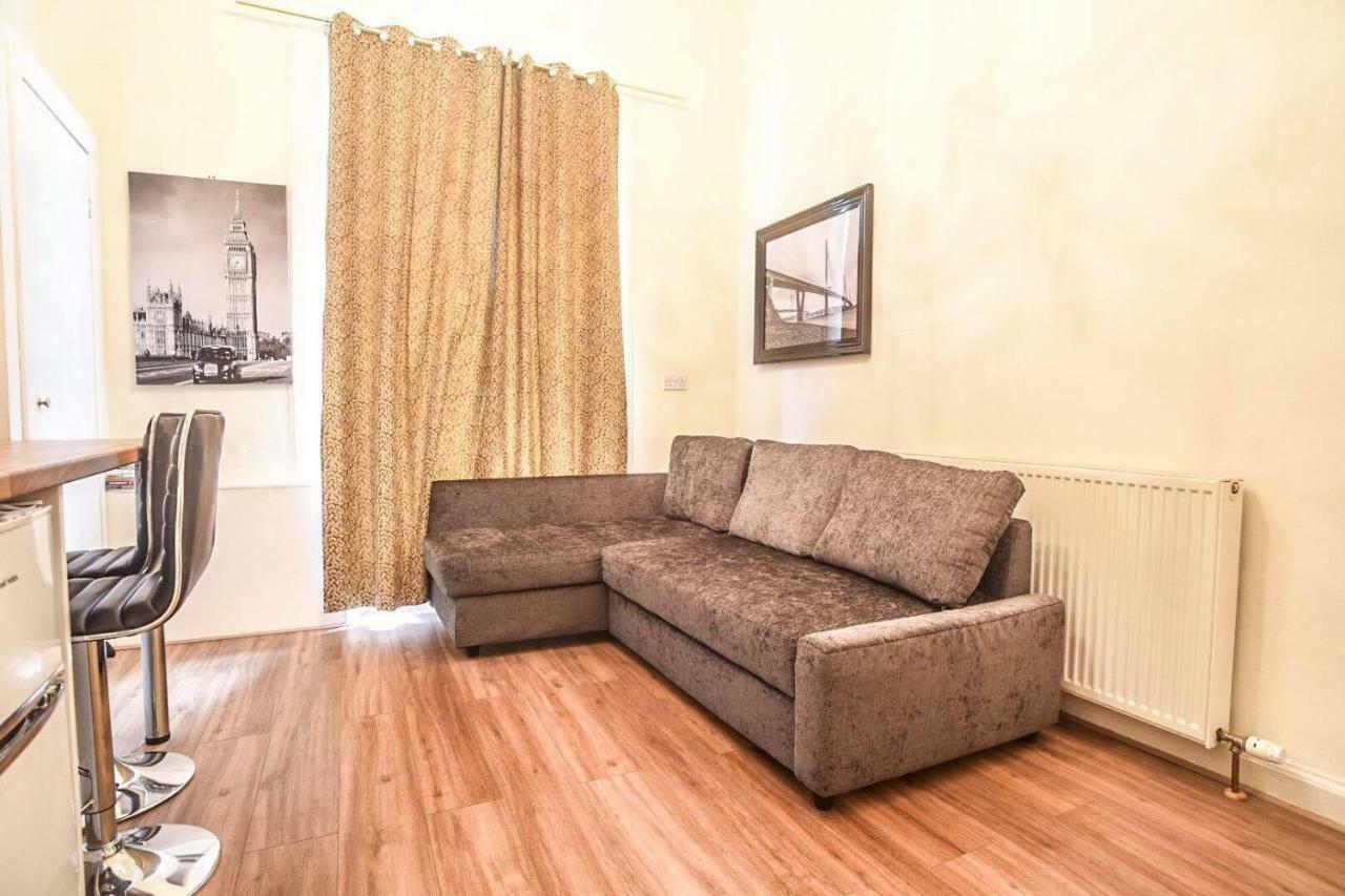 Edinburgh Ground Floor City Centre Flat Close To Princess Street Dış mekan fotoğraf